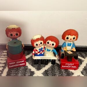 Vintage 1975 Raggedy Ann & Andy Desk Set Stapler, Sharpeners, Pencil Holder